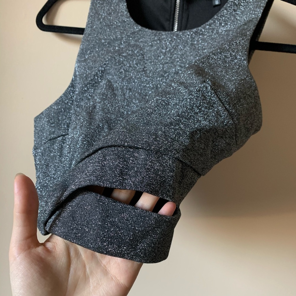 Tank top - Picture 3 of 4